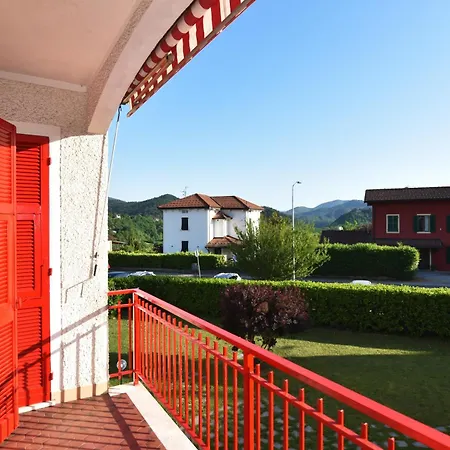 Апартаменты Red And White Tagliolo Monferrato