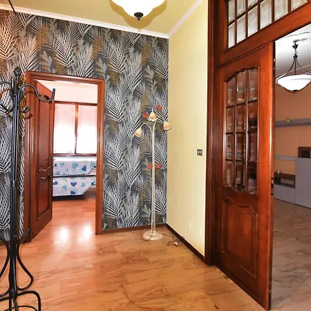 Апартаменты Red And White Tagliolo Monferrato
